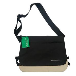 United Colors of Benetton Messenger Reversible  Bag (NWT)